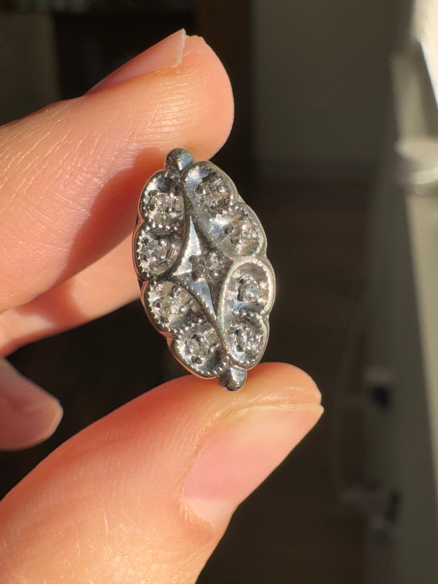 14k White Gold Ring with Diamonds, size 6.25