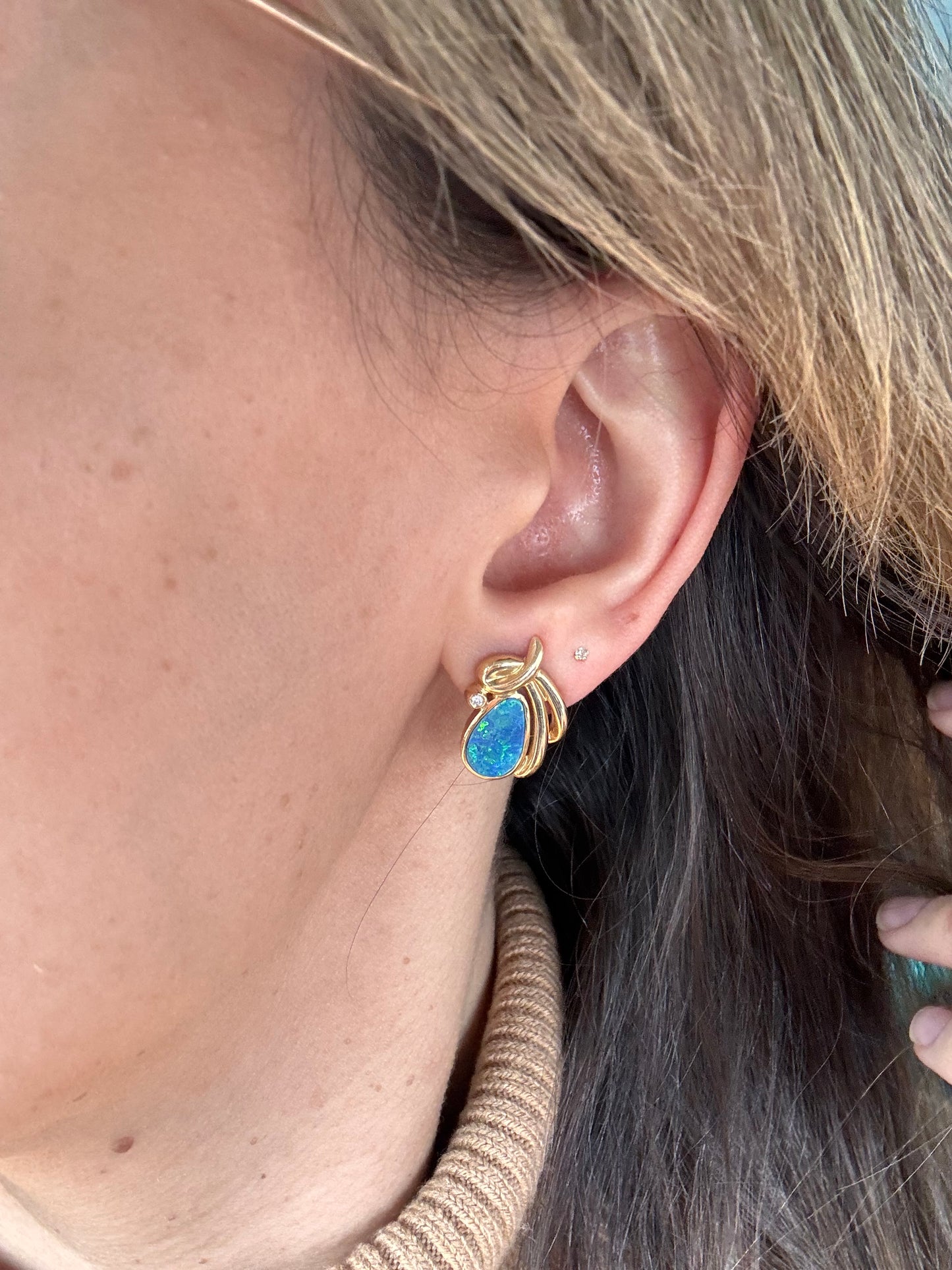 14k Opal Studs