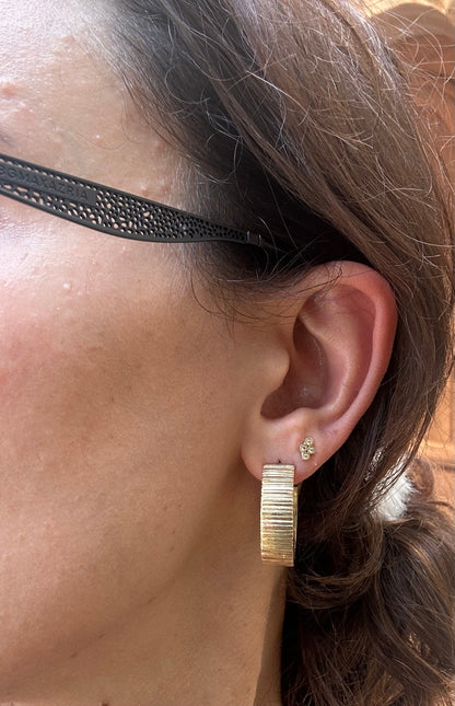 14k Ribbed Earrings