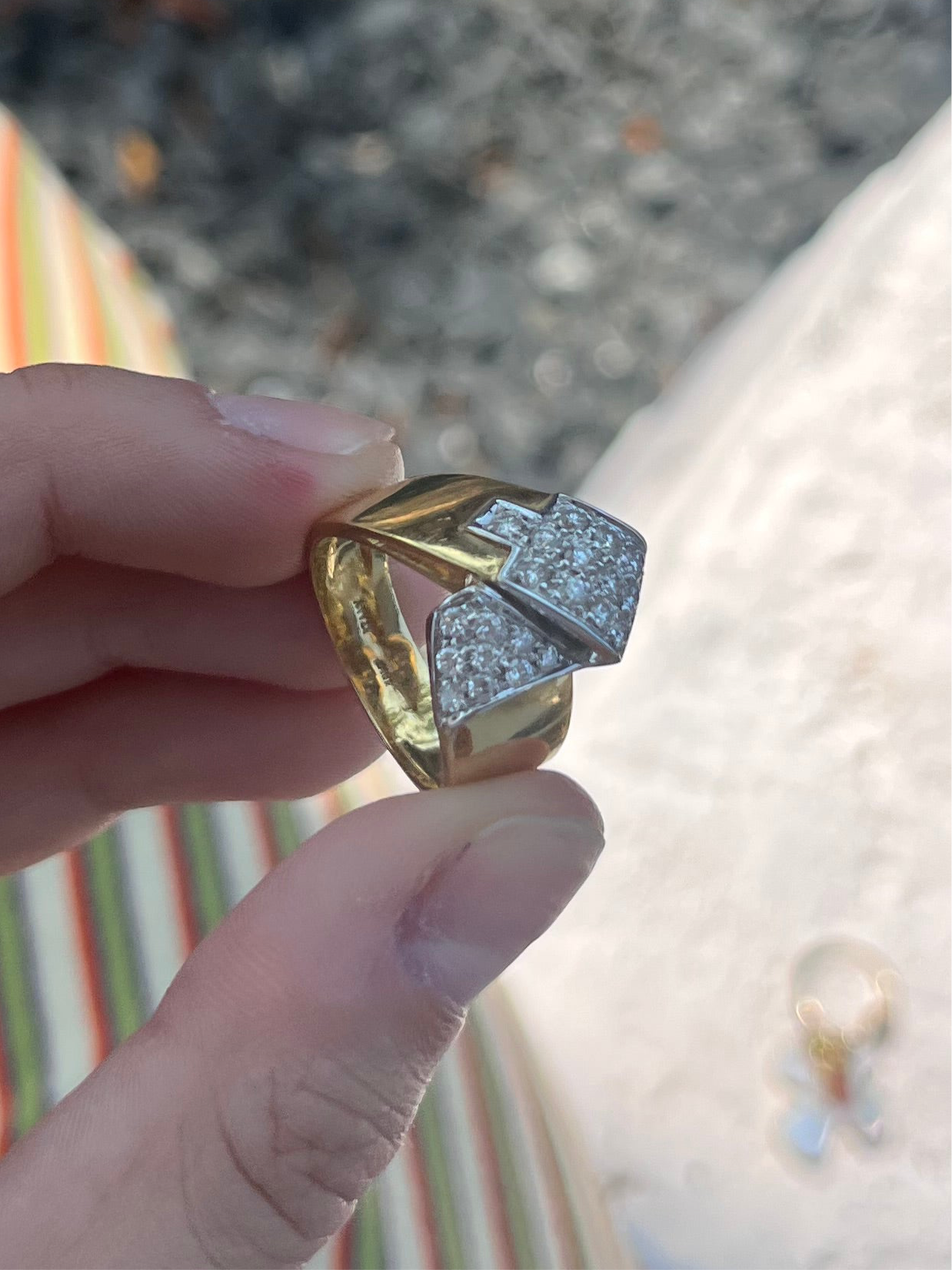 18k Diamond Ribbon Ring, Italian