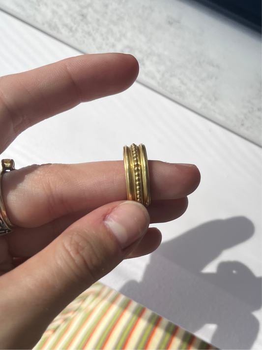 18K Triple Band- Size 6.75