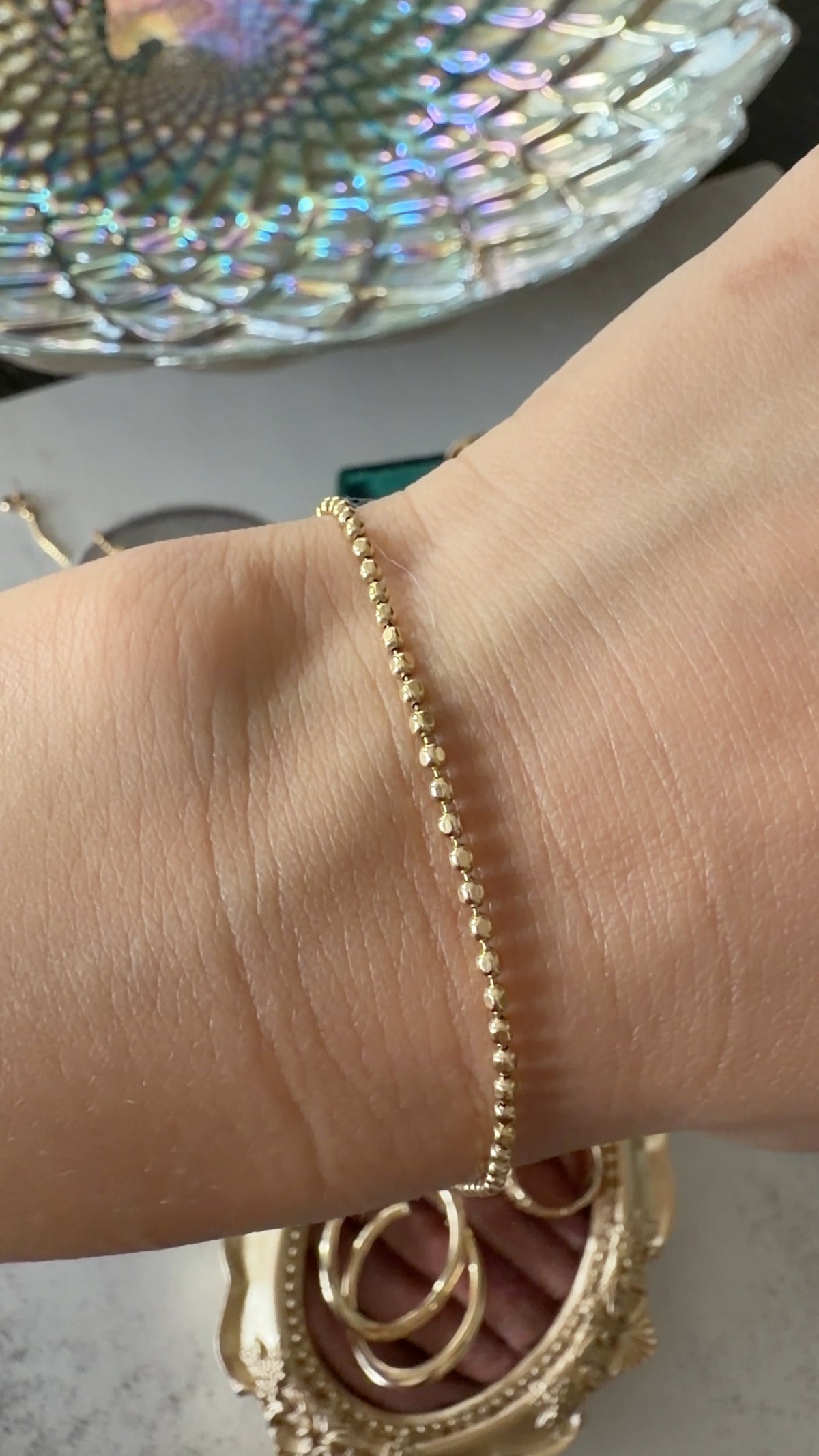 18k bead bracelet, 7.25"