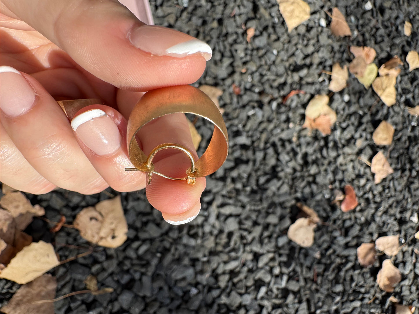 14k Tapered Florentine Finish Hoops