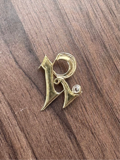 14k R pin