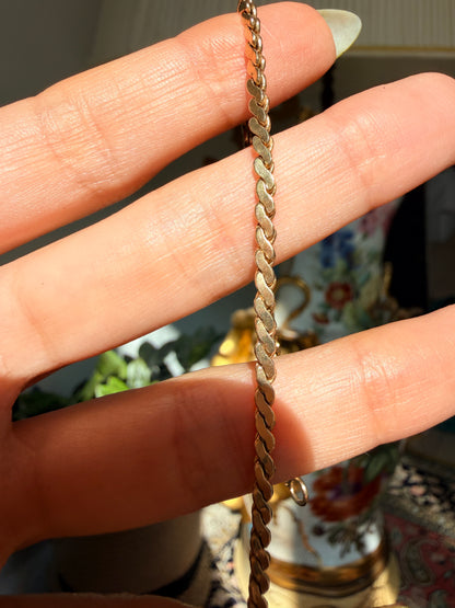 14k "S" link chain, 19.5"