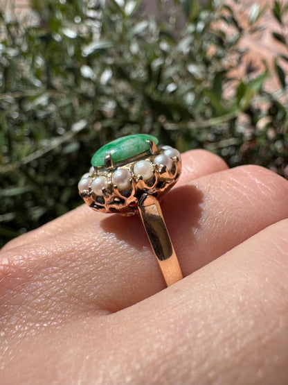 14k Jade and Pearl ring