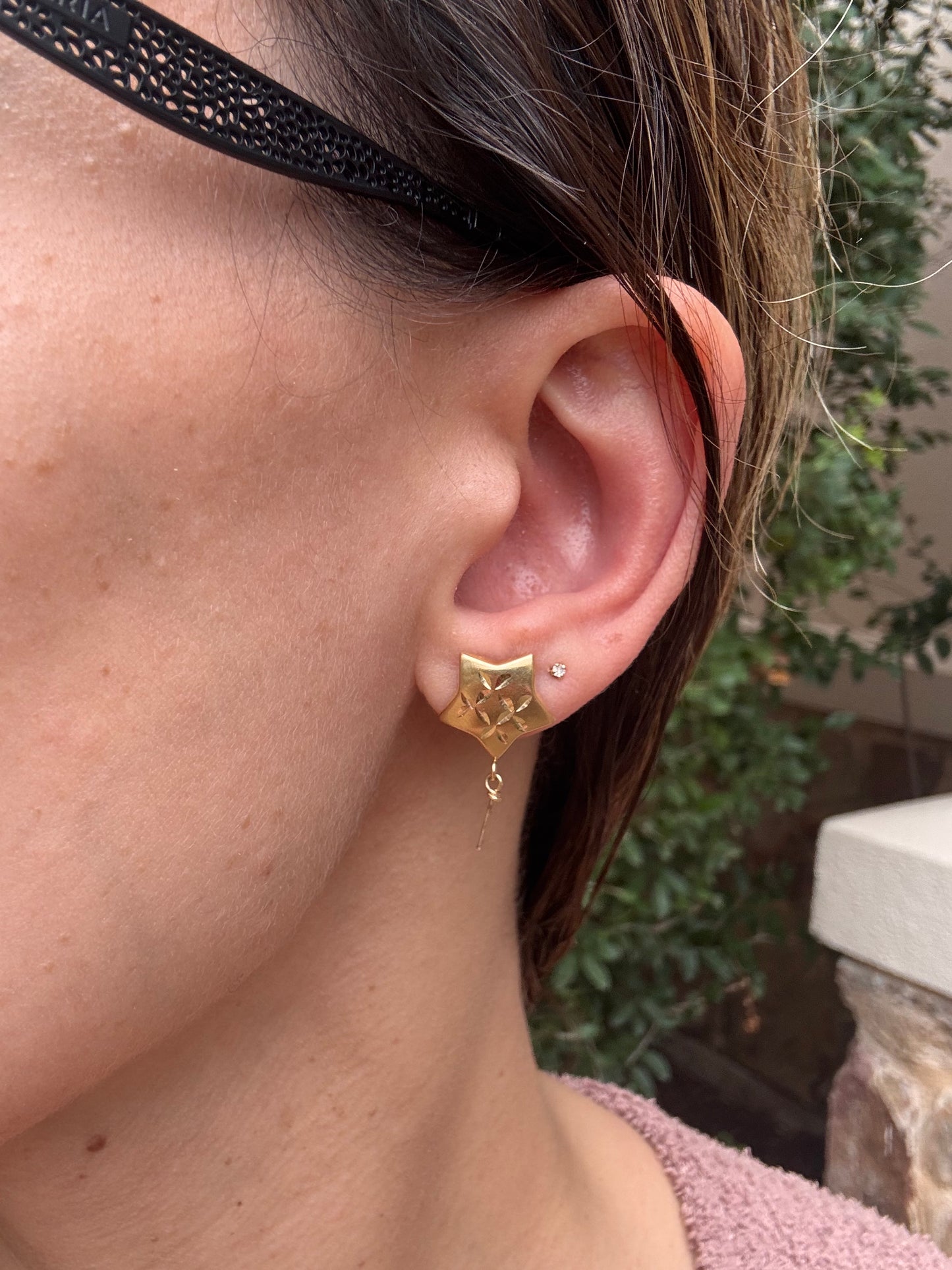 14k Star Earrings