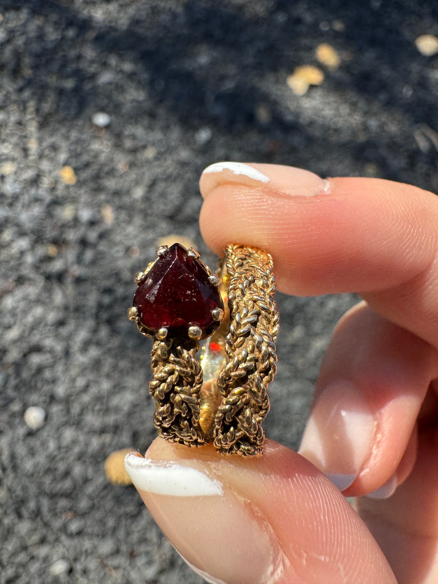14k Garnet Rope Ring