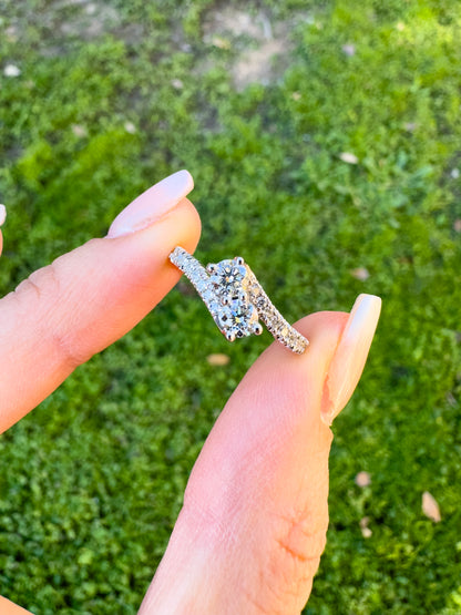 14k white gold toi et moi ring