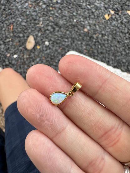 18k Opal Charm
