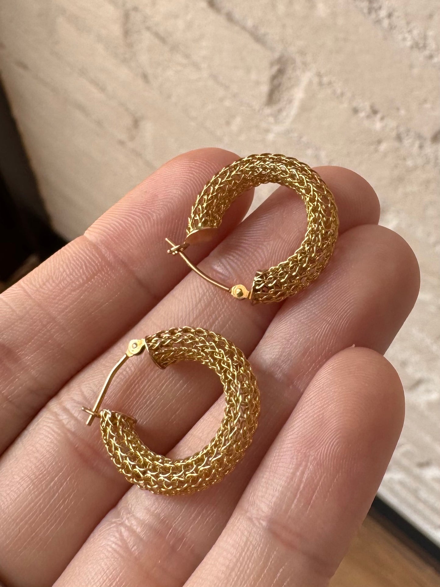 14k Mesh Hoops