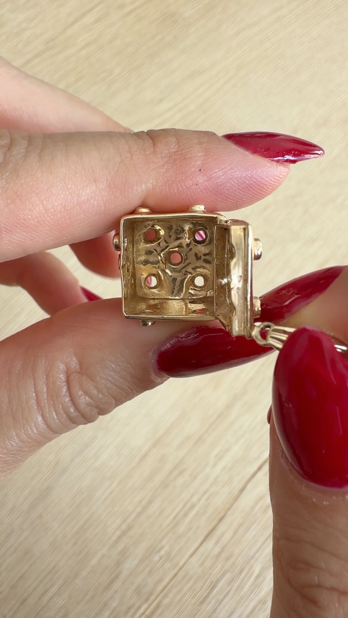14k Die (Dice) Charm