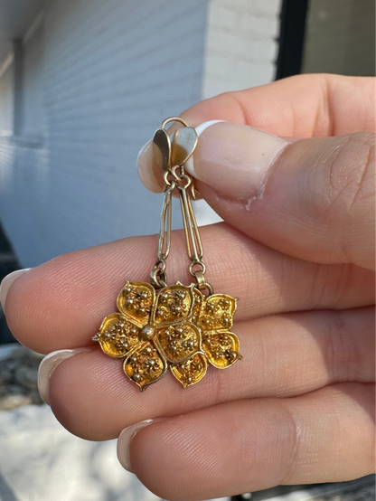 18k Flower Earrings
