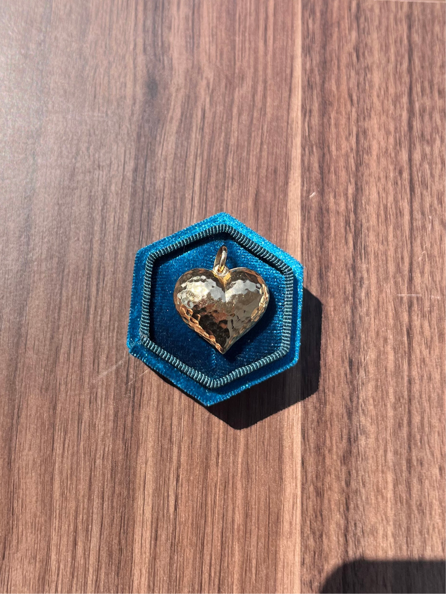 14k puffy hammered heart charm