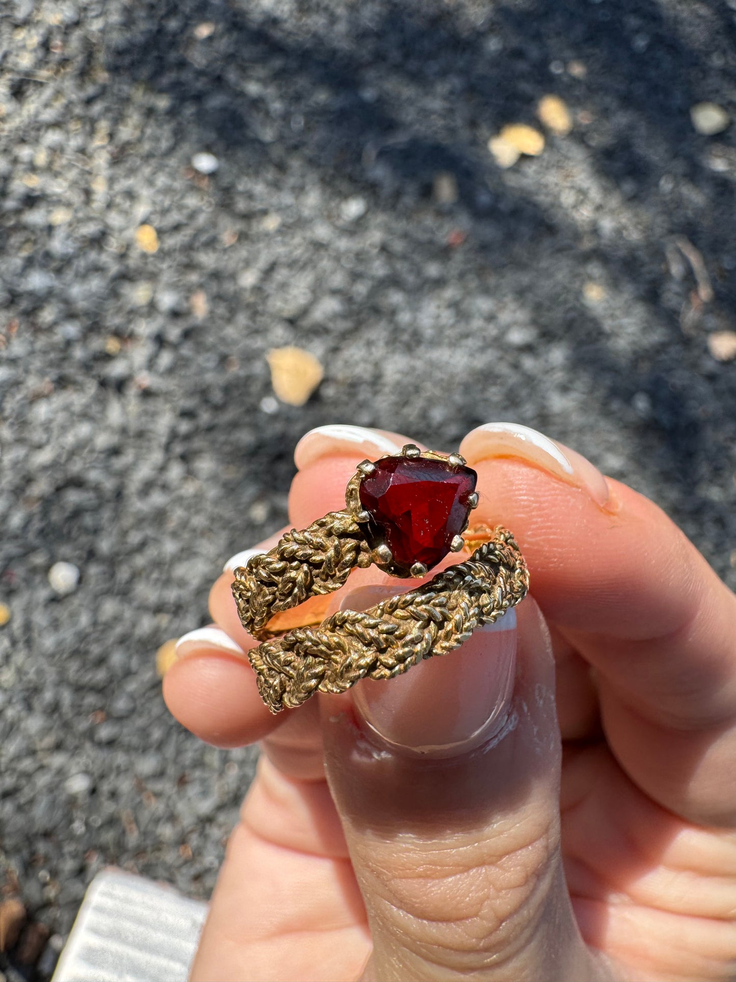14k Garnet Rope Ring