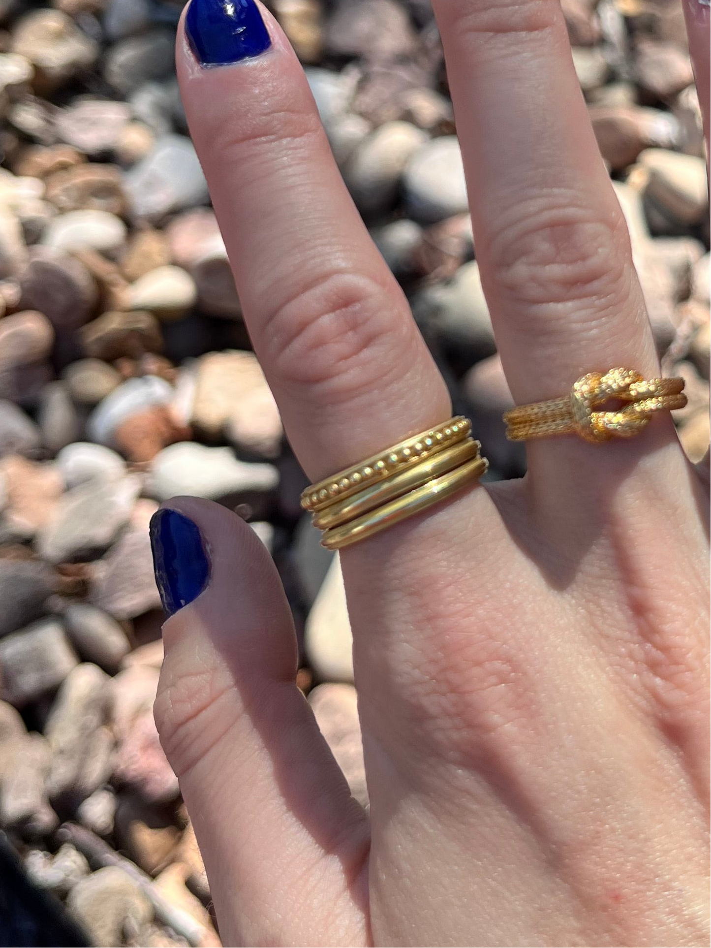 18K Triple Band- Size 6.75