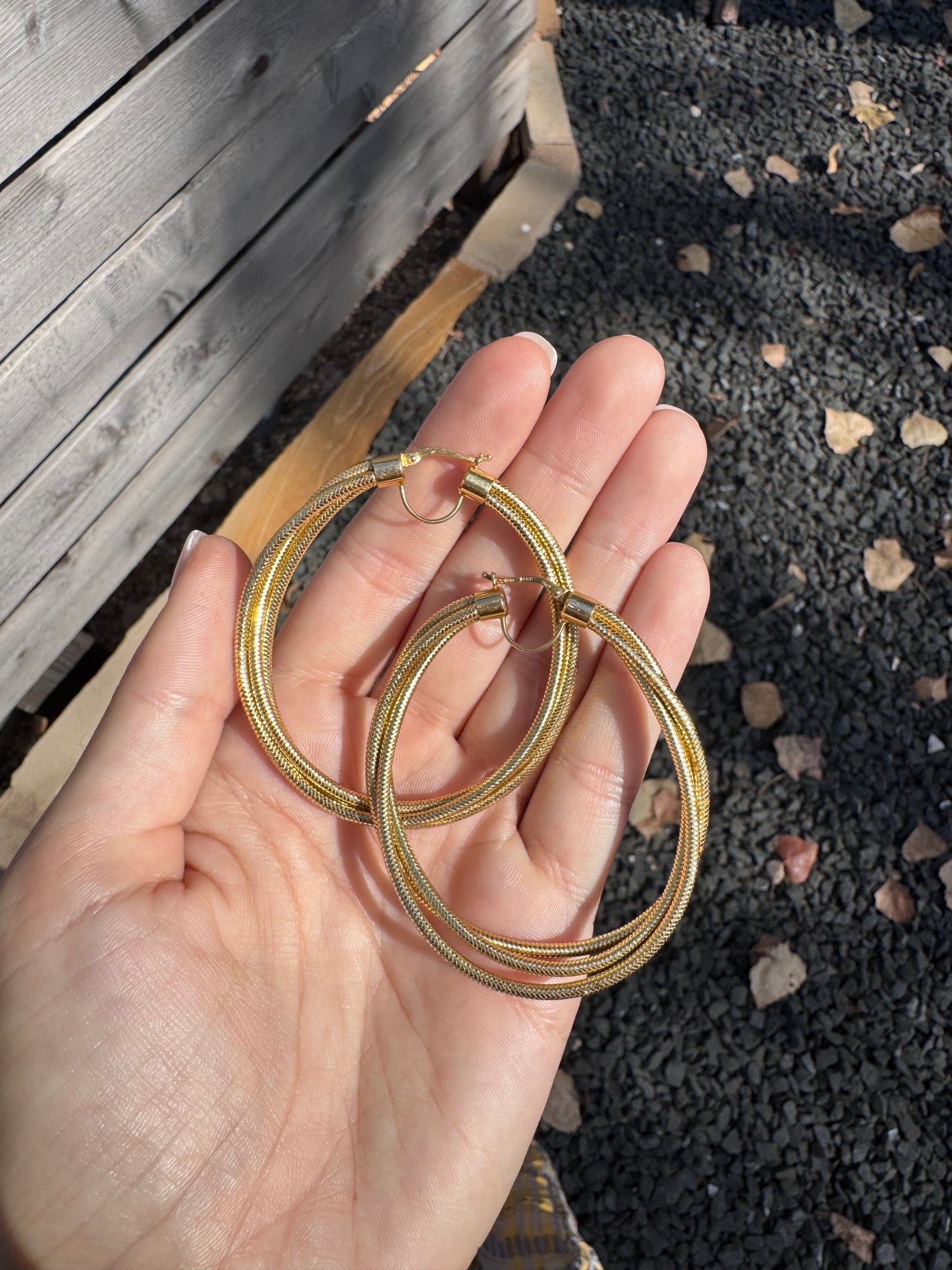 14k Italian Mesh hoops