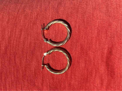 14k Twist Earrings