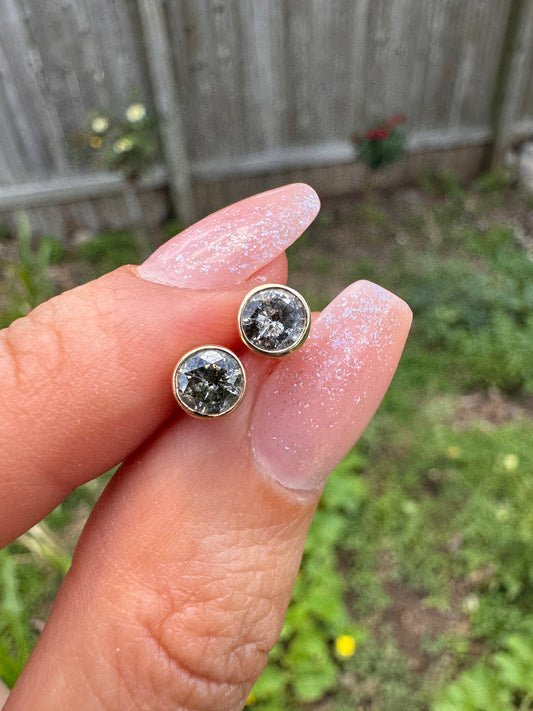 14k Diamond Earrings , appx 1 ctw