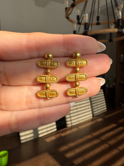 18k Three-Tier Earrings